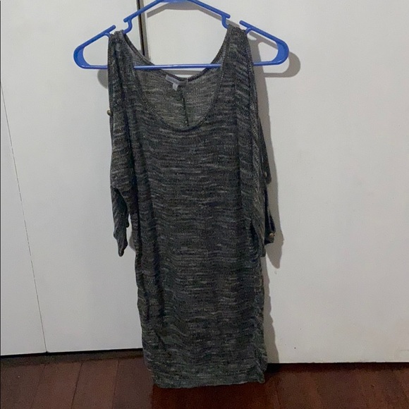 Half sleeve tops - Picture 2 of 4